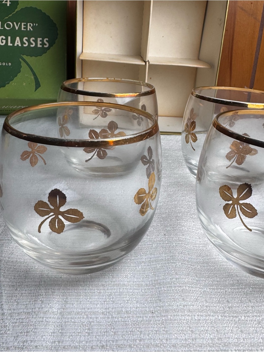Vintage Gold Floral Rimmed Glass Tumblers - Set of 4